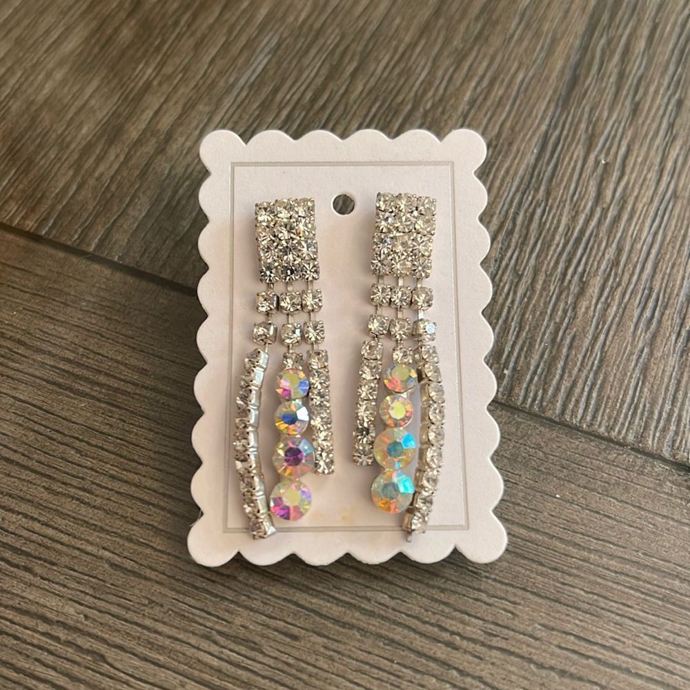 Vintage Style Clear & Aurora Borealis Dangle Earrings